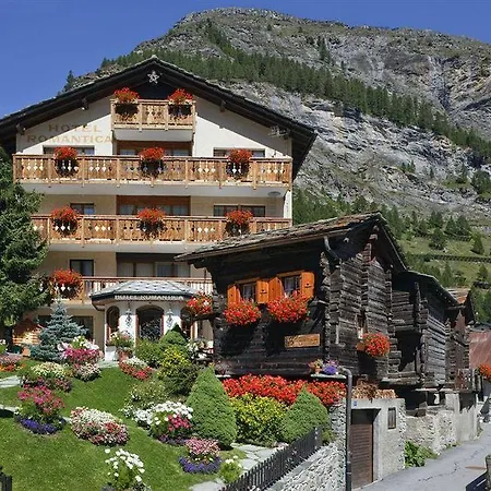 Hotell Romantica