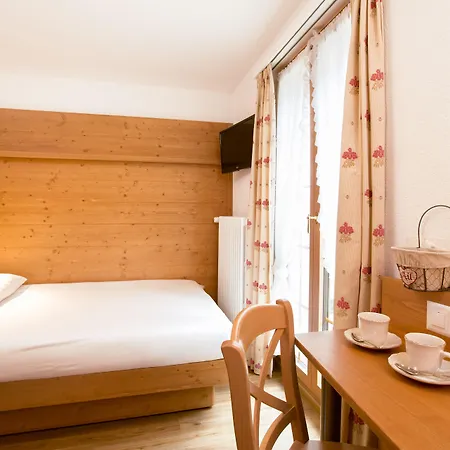 Romantica Hotel