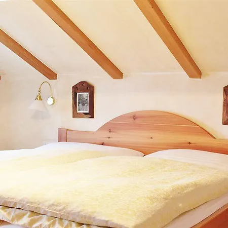 Hotell Romantica 3*