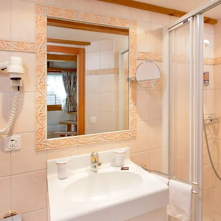 Romantica Hotel 3*